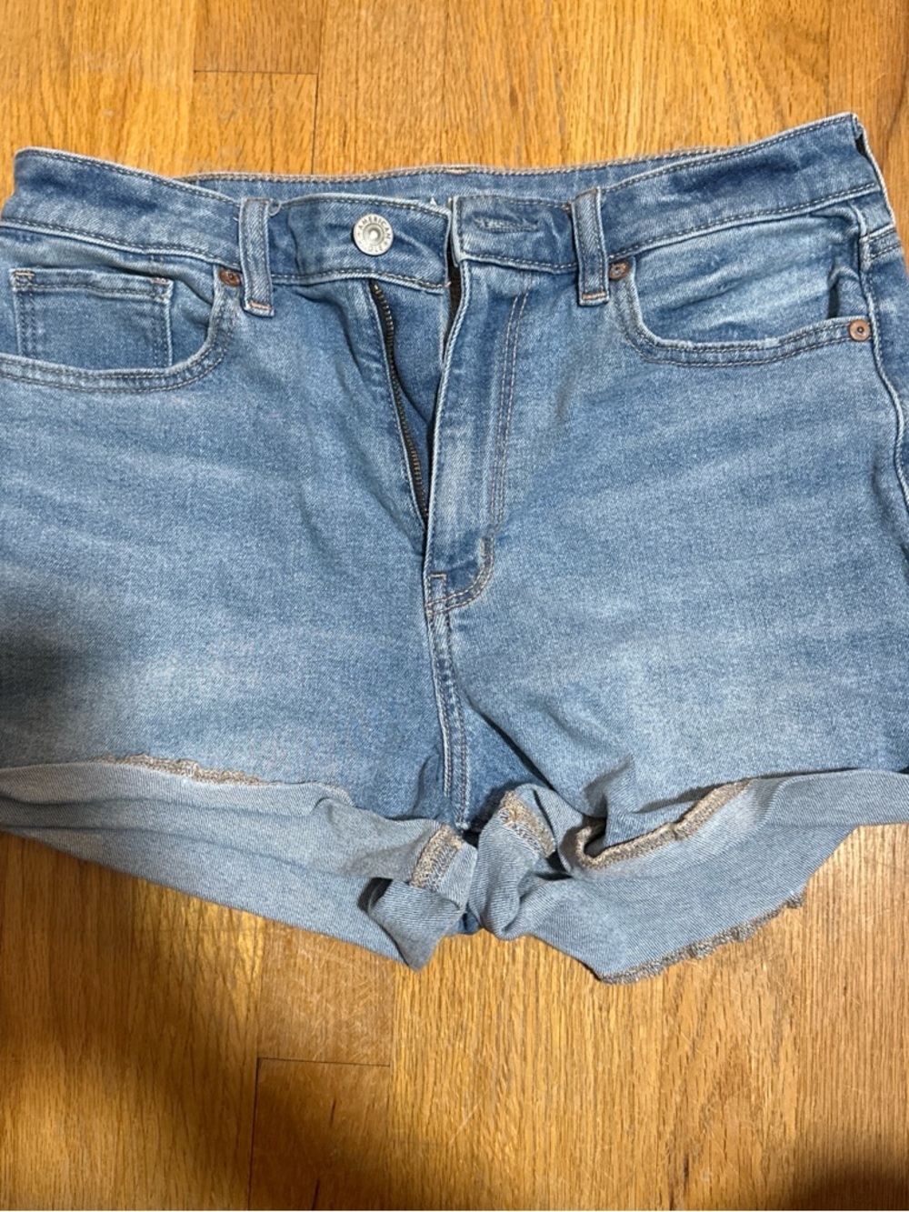 American Eagle Outfitters Light Blue Denim Roll-Cuff Jean Shorts